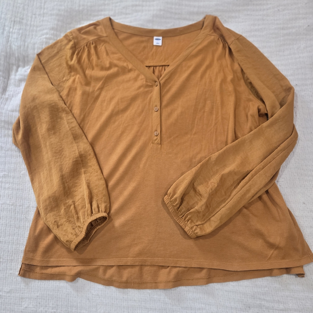 Old Navy Women's Mustard Long Sleeve Blouse
